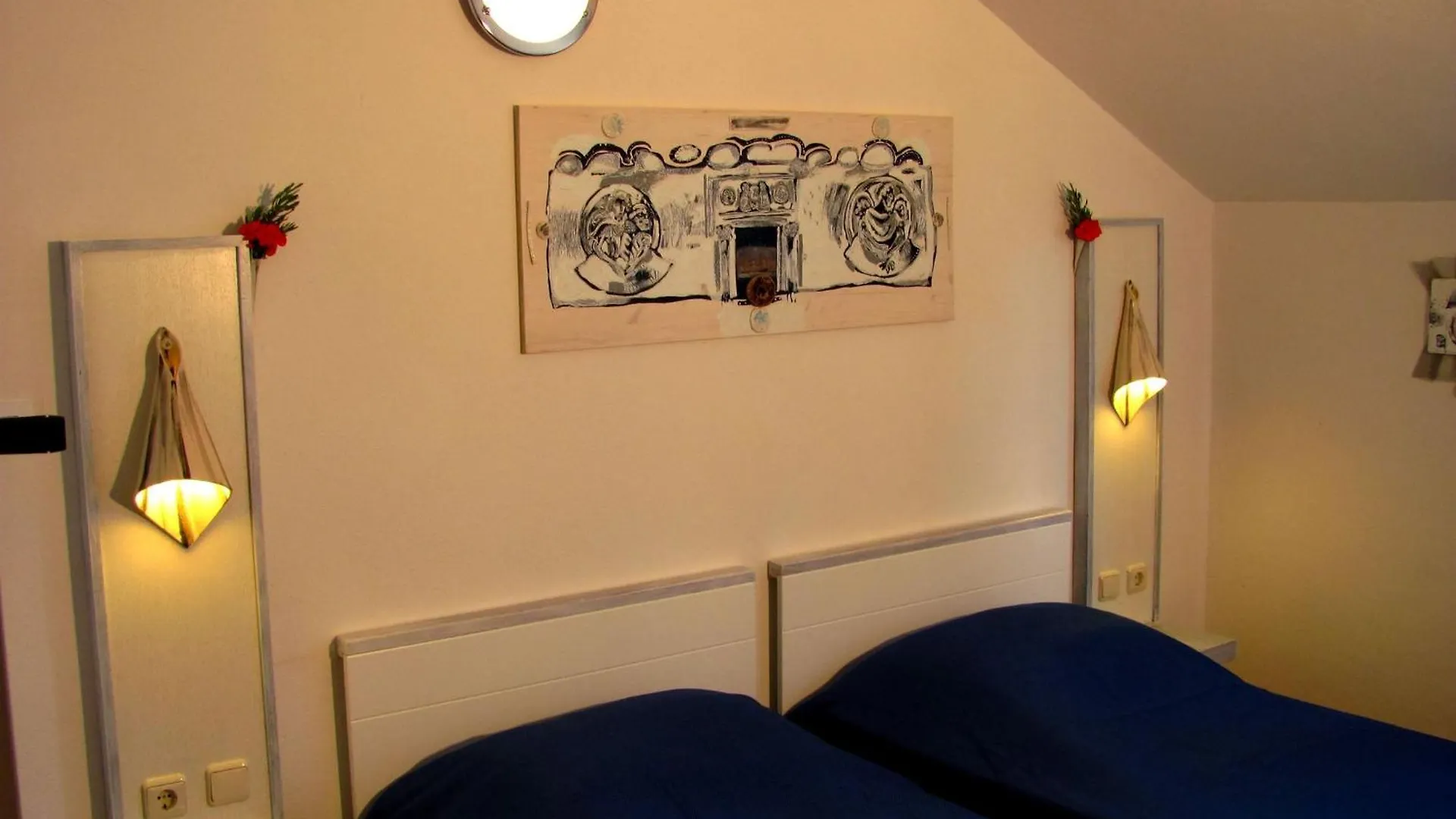 Apartment For Two Persons With Sea View In Trogir Near The Beach 0*,